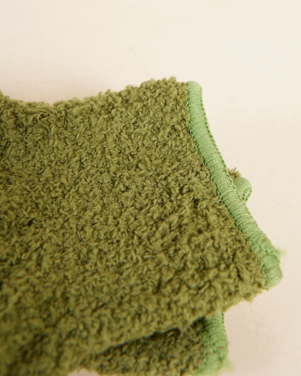Leaf Love Gloves Microfiber dusting gloves