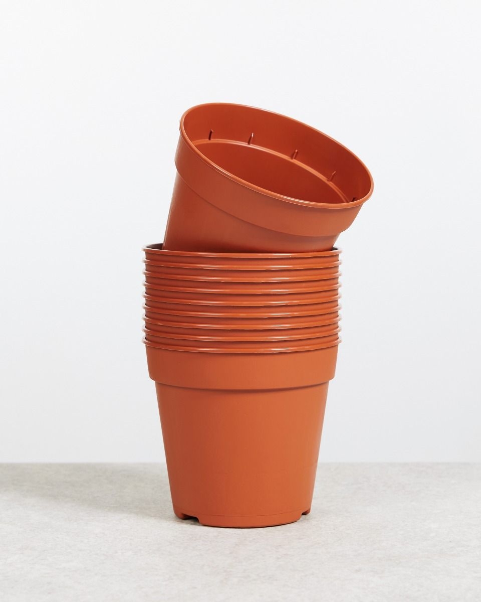 Nursery pot set