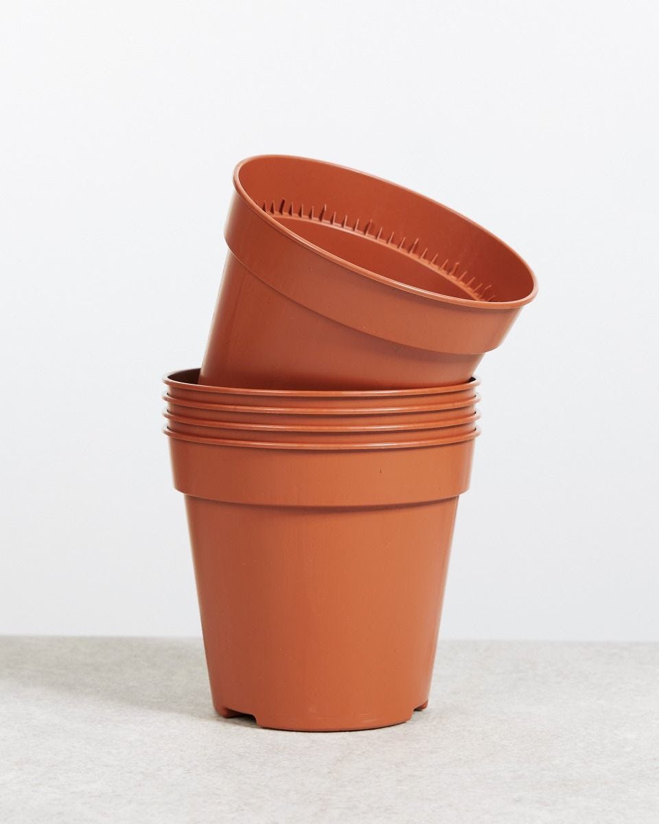 Nursery pot set