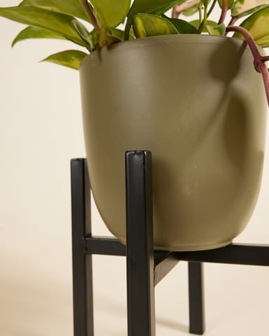 Paula Pot Stand  Black 16 cm