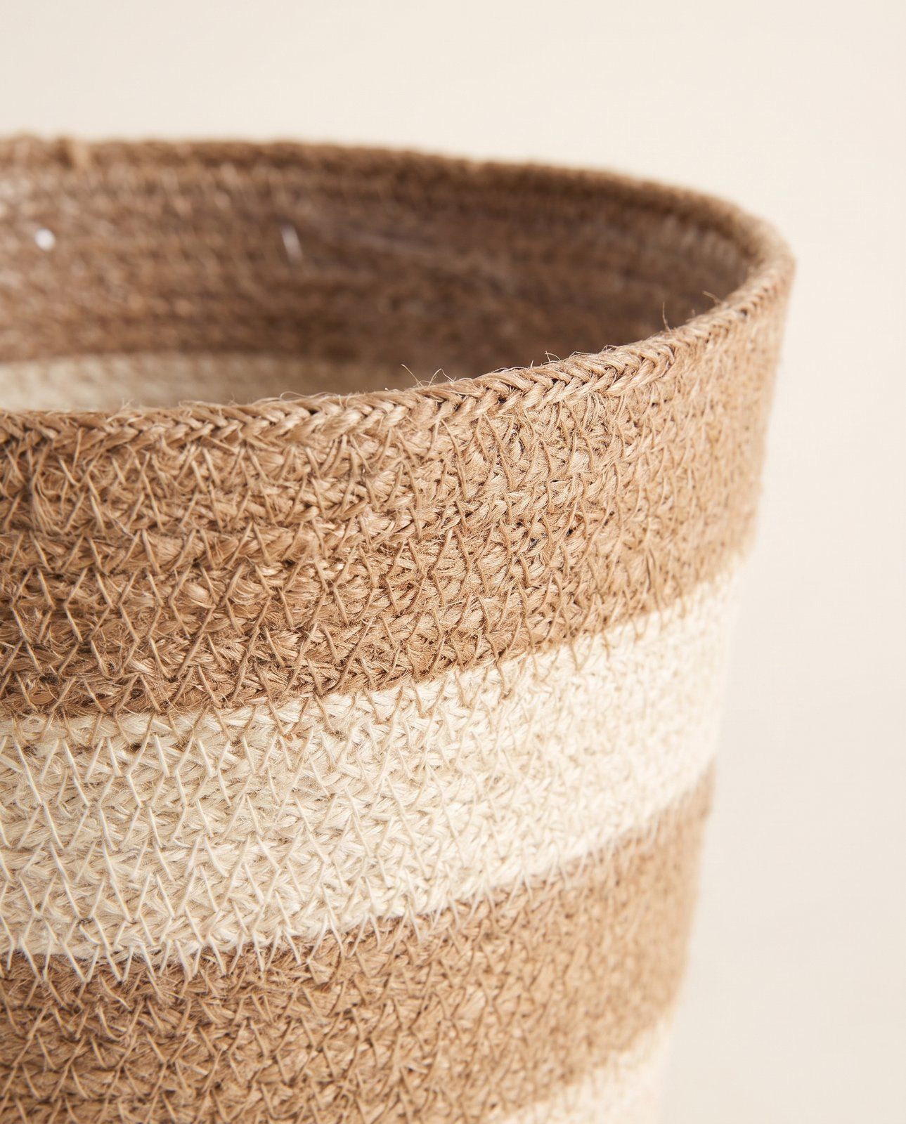 Mand Gaby JT Crème Stripe Ø 24 cm