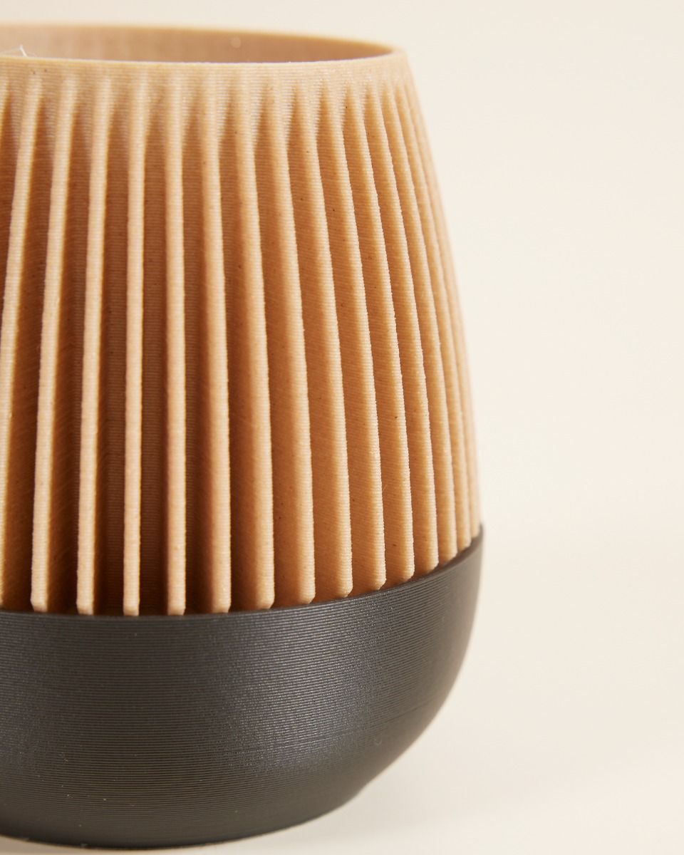 Baby Robin Wood Selfwatering Pot Van de Mortel x Urbanjungling