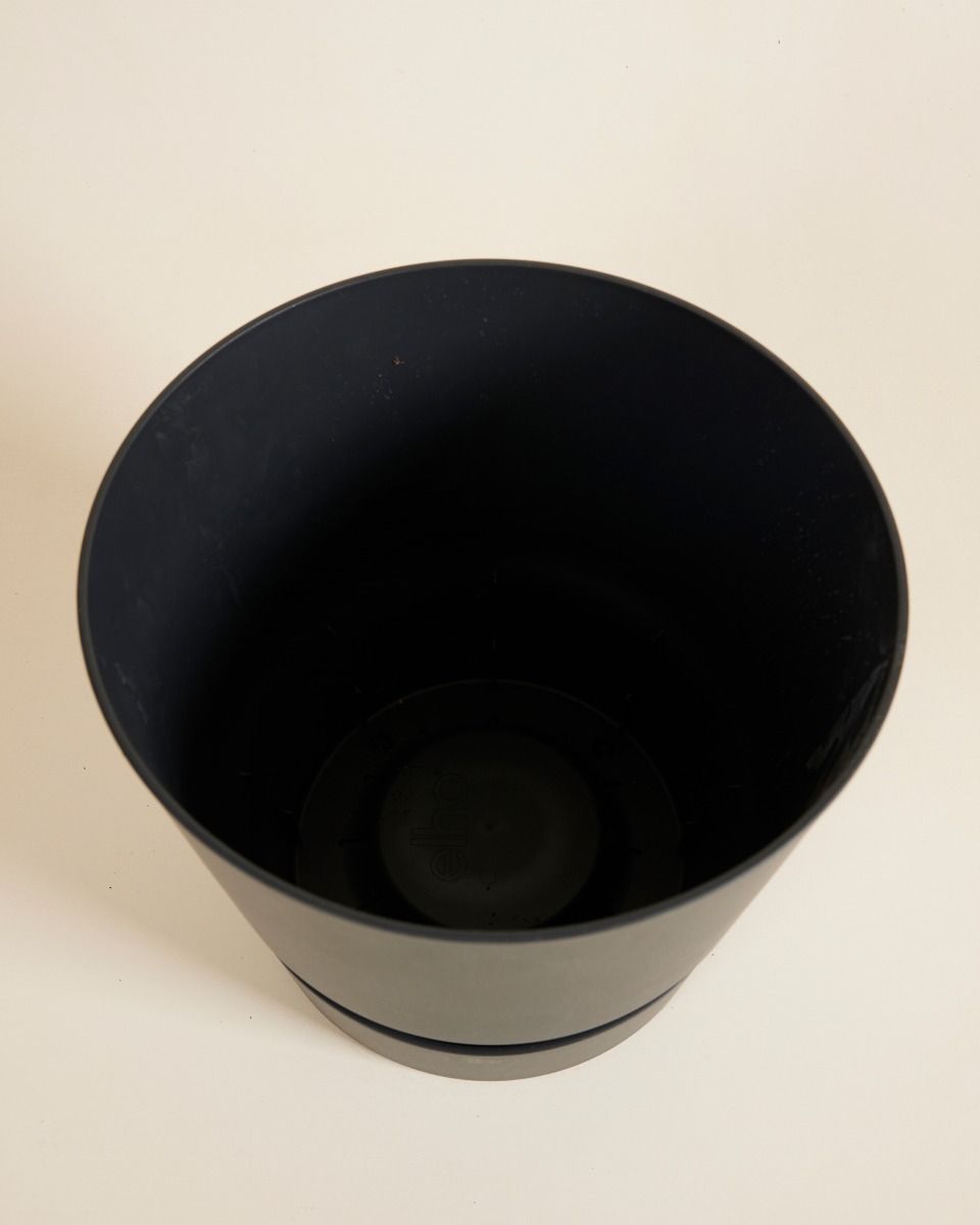 Elho Miles Round Pot Black 24 cm